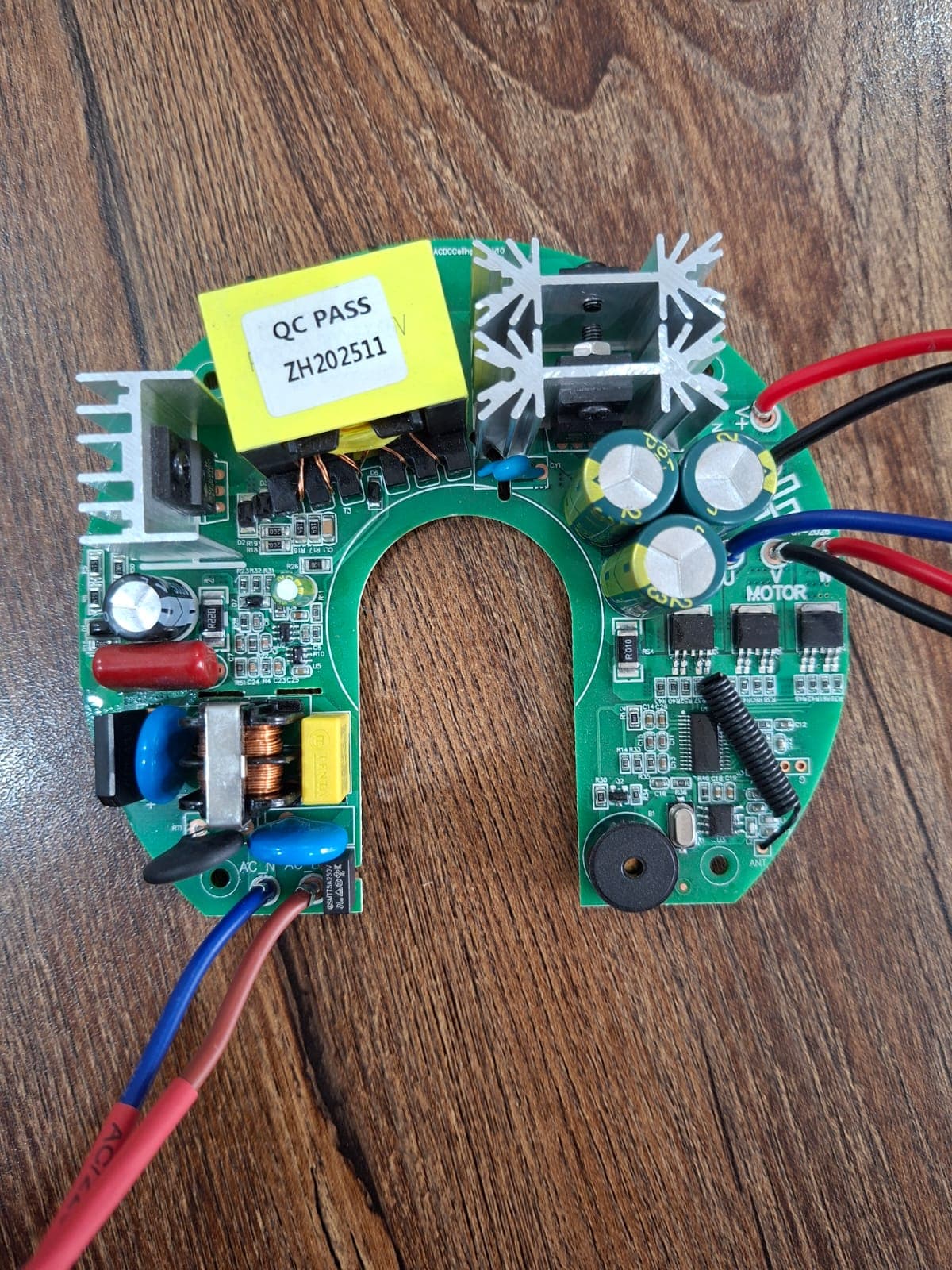 BLDC Motor Kit (High Efficiency) | 12V DC / 220V AC Compatible | Smart Controller | Max 100W