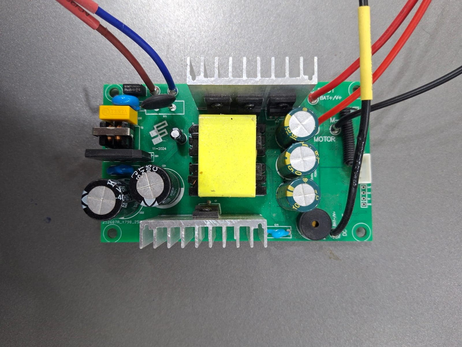 BLDC Motor Kit (High Efficiency) | 12V DC / 220V AC Compatible | Smart Controller | Max 100W